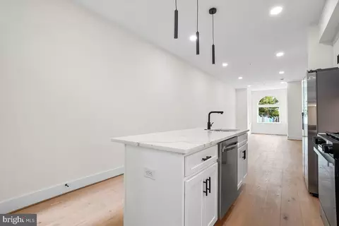808 12th St NE, Washington, DC 20002 photo 22