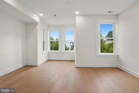 808 12th St NE, Washington, DC 20002 photo 40