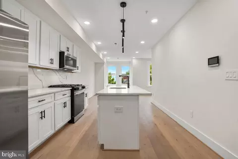 808 12th St NE, Washington, DC 20002 photo 35