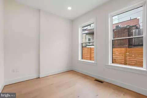 808 12th St NE, Washington, DC 20002 photo 25