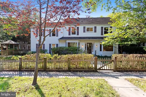 3700 Northampton St NW, Washington, DC 20015