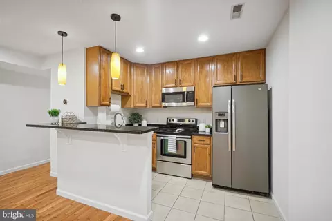 1952 3rd St NE #102, Washington, DC 20002 photo 3