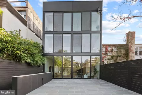 Exterior - 3623 R St NW, Washington, DC 20007 photo 6 of 15