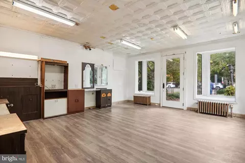 821 E Capitol SE, Washington, DC 20003 photo 11