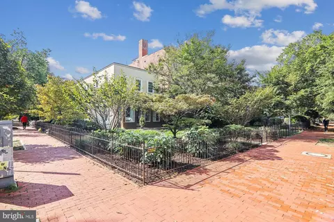 821 E Capitol SE, Washington, DC 20003 photo 6
