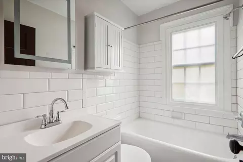 821 E Capitol SE, Washington, DC 20003 photo 24
