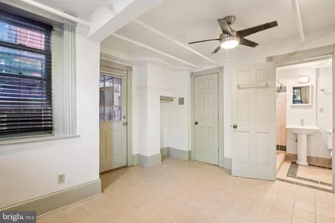 Other - 200 10th St SE, Washington, DC 20003 photo 9 of 11