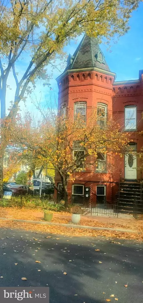 Other - 200 10th St SE, Washington, DC 20003 photo 1 of 11