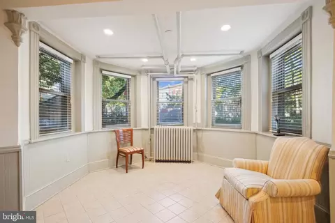 Other - 200 10th St SE, Washington, DC 20003 photo 8 of 11