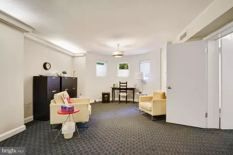 2015 R St NW, Washington, DC 20009 photo 11
