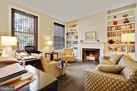 2015 R St NW, Washington, DC 20009 photo 5