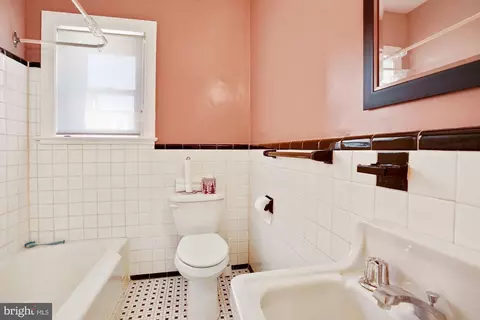 2015 R St NW, Washington, DC 20009 photo 20