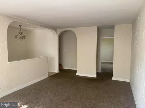 430 Ridge Rd SE #202, Washington, DC 20019
