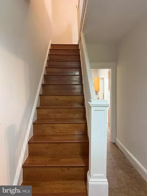 317 L St NE, Washington, DC 20002 photo 6