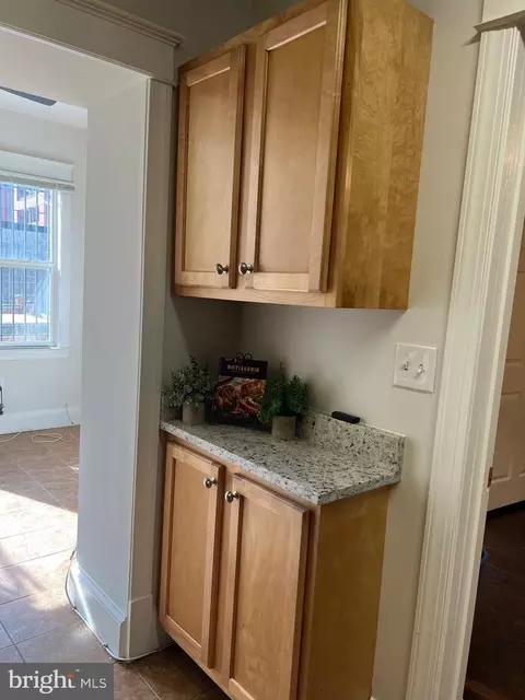 317 L St NE, Washington, DC 20002 photo 15