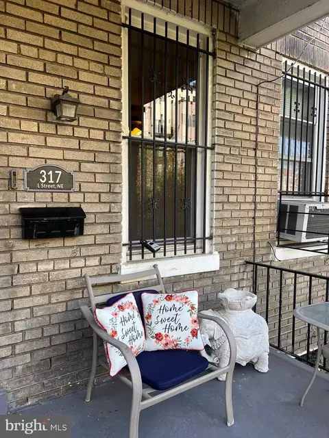 317 L St NE, Washington, DC 20002 photo 4
