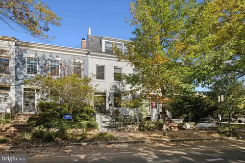 Exterior - 1532 E Street St SE, Washington, DC 20003 photo 4 of 4