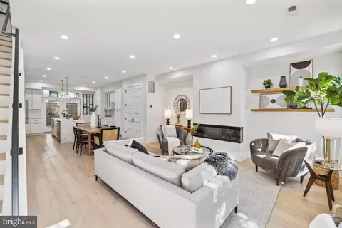 1532 E Street St SE, Washington, DC 20003