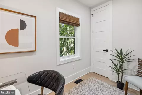 Entry Way - 1532 E Street St SE, Washington, DC 20003 photo 4 of 6