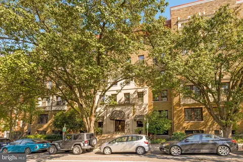 2707 Adams Mill Rd NW #208, Washington, DC 20009
