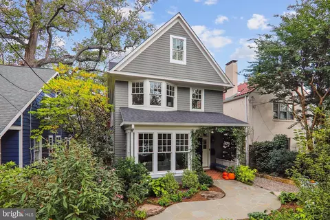5707 33rd St NW, Washington, DC 20015