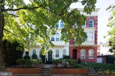 Exterior - 435 2nd St SE #A3, Washington, DC 20003 photo 14 of 14