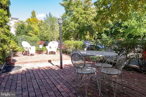 Exterior - 435 2nd St SE #A3, Washington, DC 20003 photo 9 of 14
