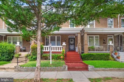 515 Crittenden St NW, Washington, DC 20011