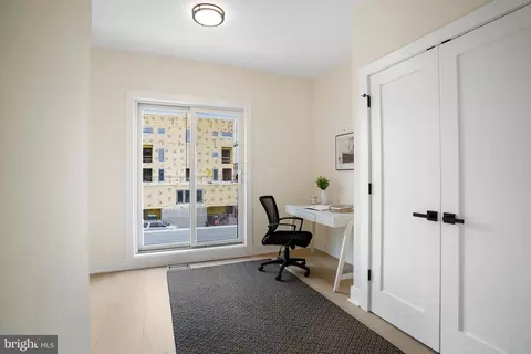 329 16th St SE, Washington, DC 20003 photo 24