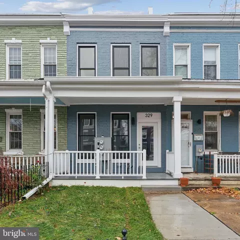 329 16th St SE, Washington, DC 20003