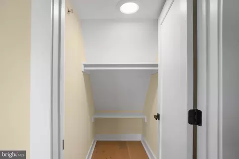 329 16th St SE, Washington, DC 20003 photo 27
