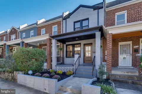 1733 Lang Pl NE, Washington, DC 20002