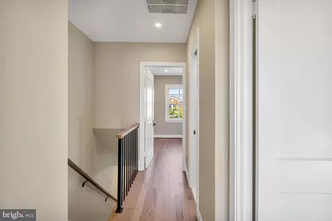 1733 Lang Pl NE, Washington, DC 20002 photo 20