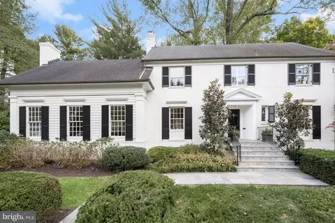 5220 Watson St NW, Washington, DC 20016
