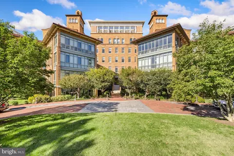 2425 L St NW #302, Washington, DC 20037