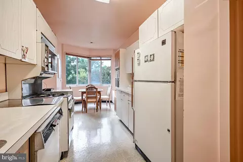 2801 New Mexico Ave NW #522, Washington, DC 20007 photo 25
