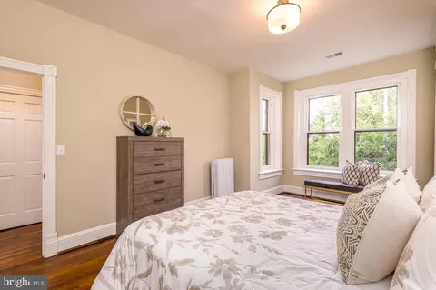 Bedroom - 915 Constitution Ave NE, Washington, DC 20002 photo 8 of 8