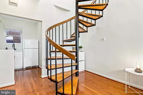 Entry Way - 704 I St SE, Washington, DC 20003 photo 1 of 4