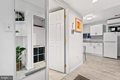 Entry Way - 704 I St SE, Washington, DC 20003 photo 4 of 4