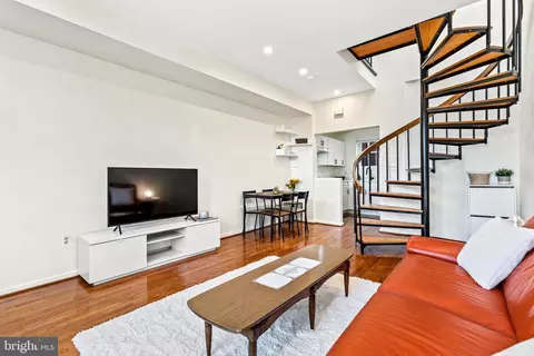 Living - 704 I St SE, Washington, DC 20003 photo 1 of 1