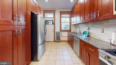 620 L St NE, Washington, DC 20002 photo 17