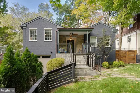 3024 Arizona Ave NW, Washington, DC 20016