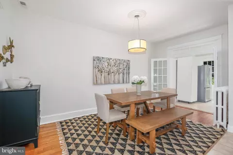 1329 E St SE, Washington, DC 20003 photo 11