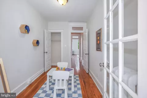 1329 E St SE, Washington, DC 20003 photo 28