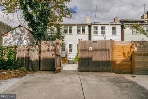 1329 E St SE, Washington, DC 20003 photo 44