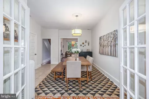 1329 E St SE, Washington, DC 20003 photo 14