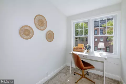 1329 E St SE, Washington, DC 20003 photo 34
