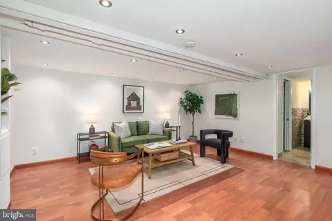 1329 E St SE, Washington, DC 20003 photo 36