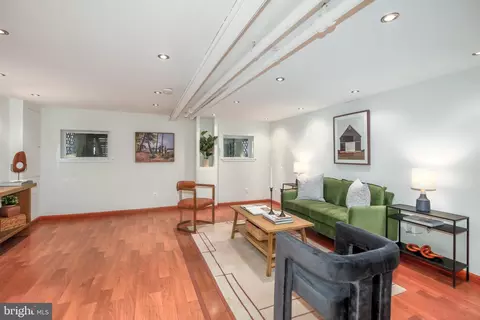 1329 E St SE, Washington, DC 20003 photo 38