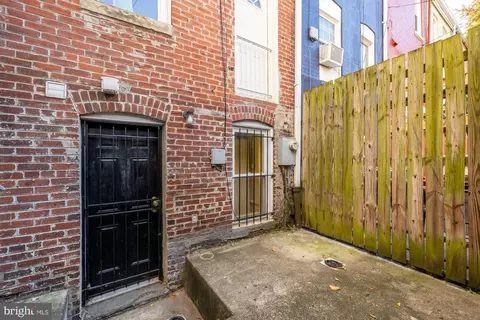 Exterior - 1110 8th St NE, Washington, DC 20002 photo 3 of 3